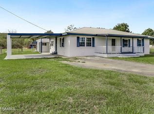 724 Linden Lewis Rd, Youngsville, LA 70592