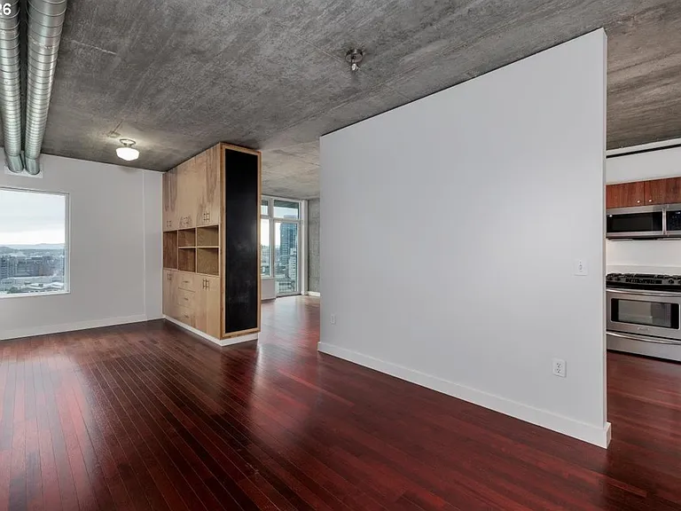 1926 W Burnside St #1511 — Photo 18