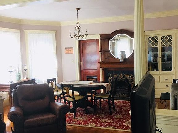 5th image of 115 Laighton Street # Second Floor