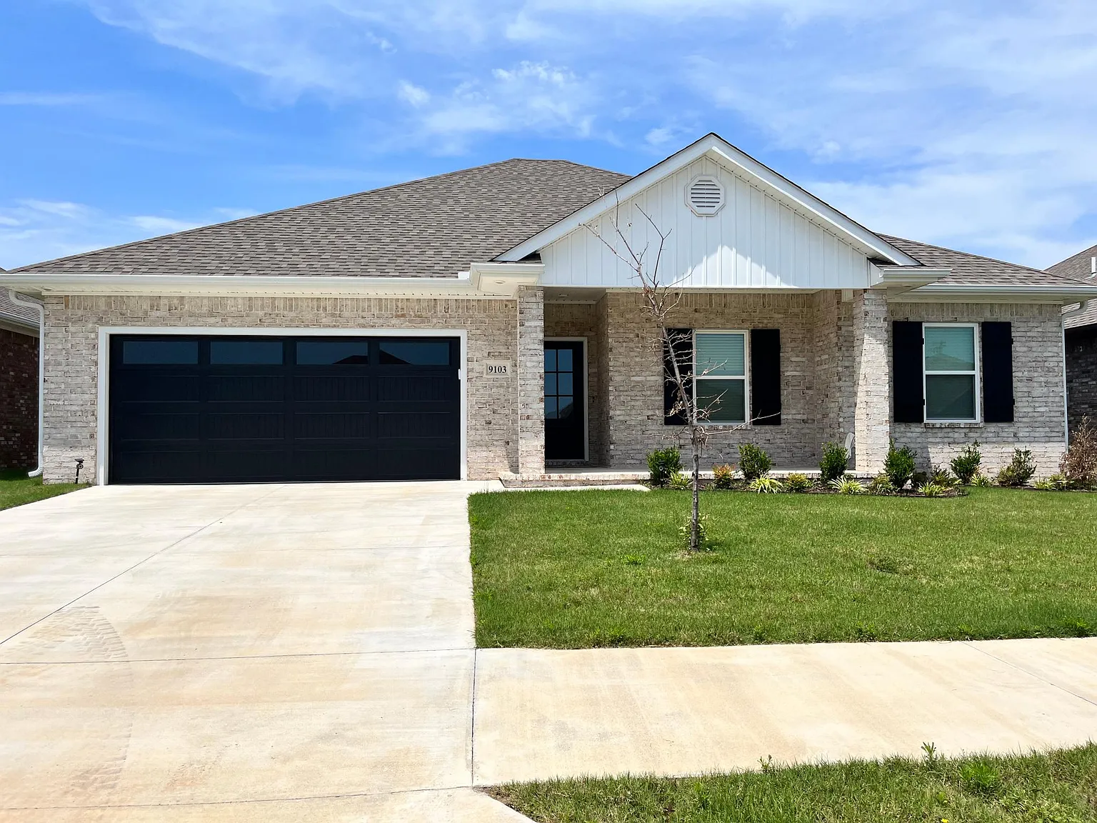 9103 Mayswood Pl — Photo 2