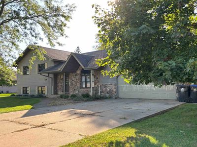 650 S 5th Ave, Winneconne, WI, 54986