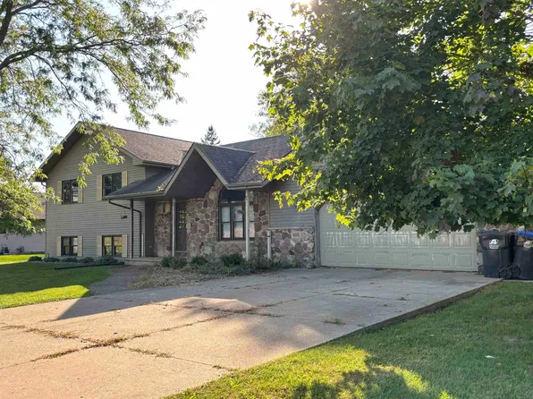 650 S 5th Ave, Winneconne, WI 54986