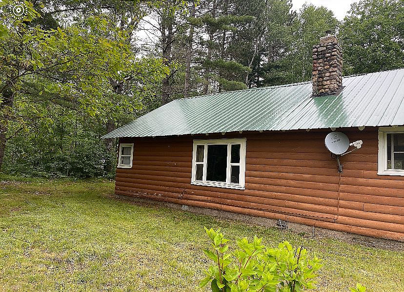 1st image of 690 N Horseshoe Lake Dr