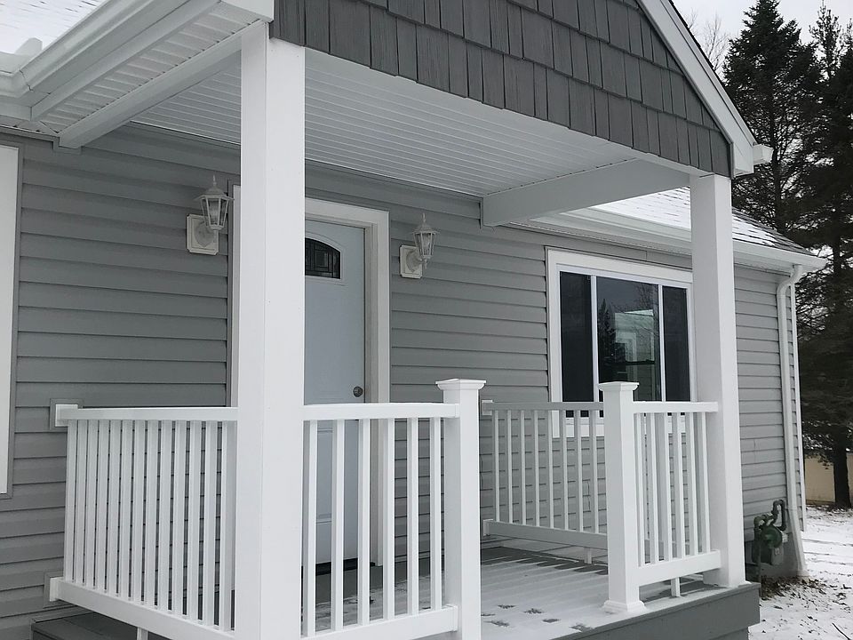 1st image of 4184 Maple Dr