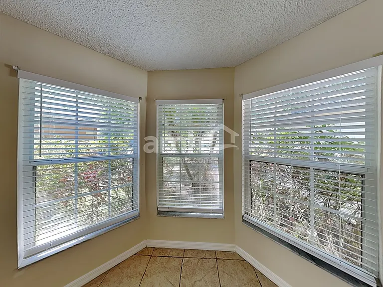 2423 Hybrid Dr — Photo 5