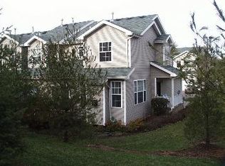 16 Cypress Ct #2616, Clinton, NJ 08809