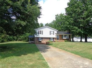 1715 Walls Church Rd, Ellenboro, NC 28040