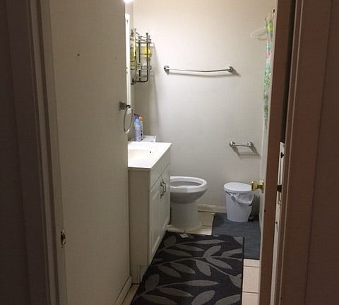 4th image of 1448 Redwood Dr
