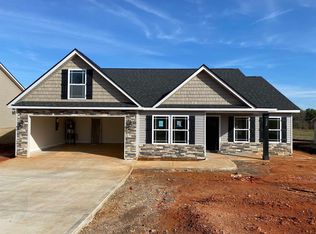 124 Long Branch Rd, Chesnee, SC 29323