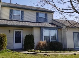 14 Cherry Grove Ln, Sicklerville, NJ 08081