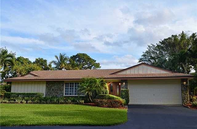 1st image of 3416 Lowson Blvd #1