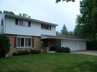 9824 Xerxes Curv, Bloomington, MN 55431