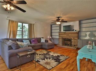 518 E Oklahoma Ave, Guthrie, OK 73044
