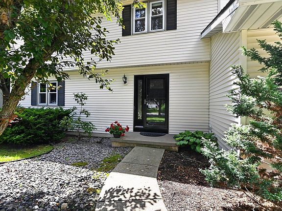 4th image of 5651 Byrneland St
