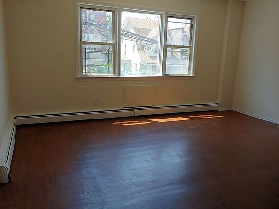 3rd image of 86-47 164th St #2C