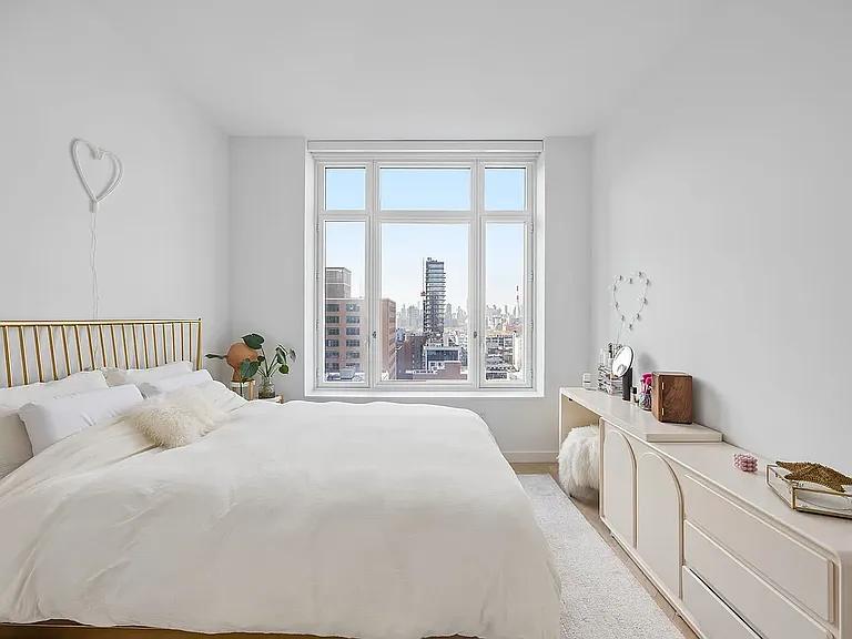 29-18 41st Ave #24B — Photo 10
