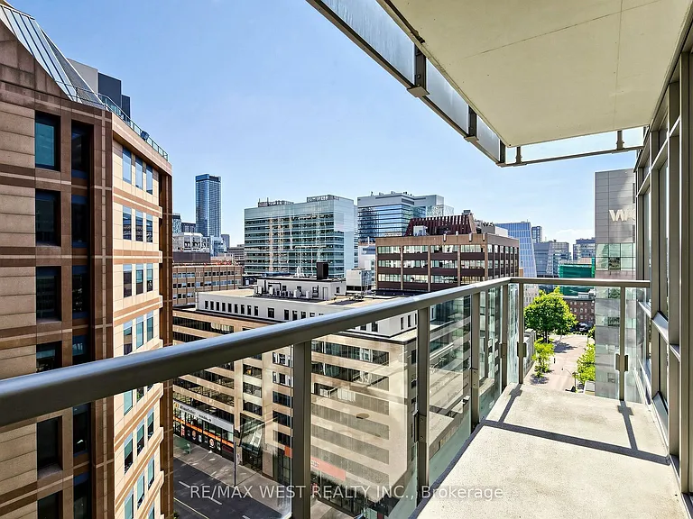 38 Grenville St #1203 — Photo 23
