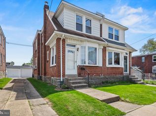 7811 N Fillmore St, Philadelphia, PA 19111