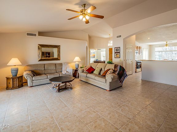 4th image of 65756 E Rose Crest Dr