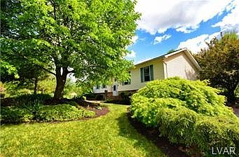 3rd image of 1234 Mary Dr