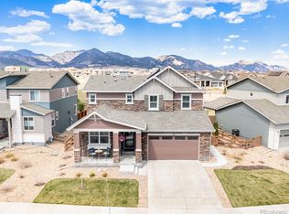 9365 Dunraven Loop, Arvada, CO 80007