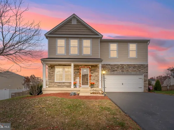 78 Charter Gate Dr, Fredericksburg, VA 22406