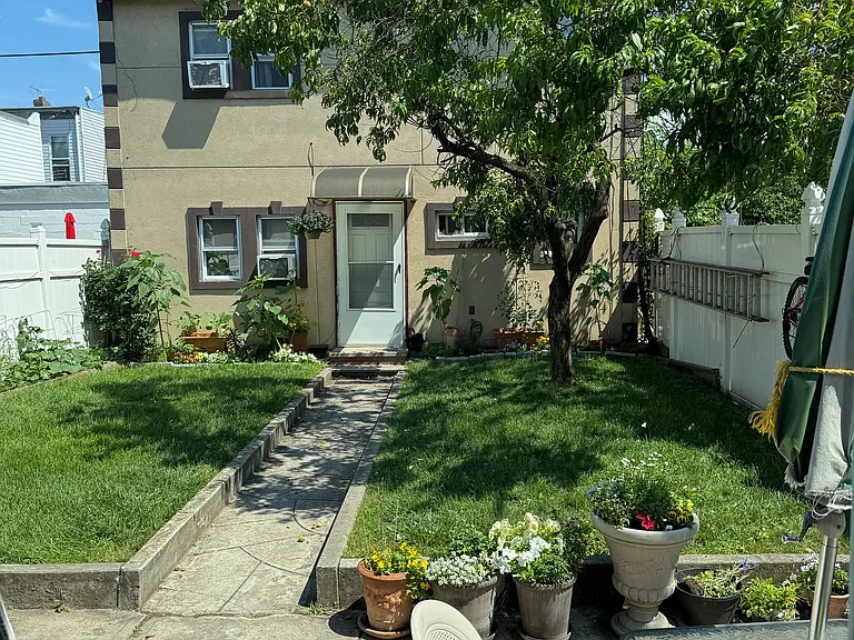 1912 Harman St #1 — Photo 18