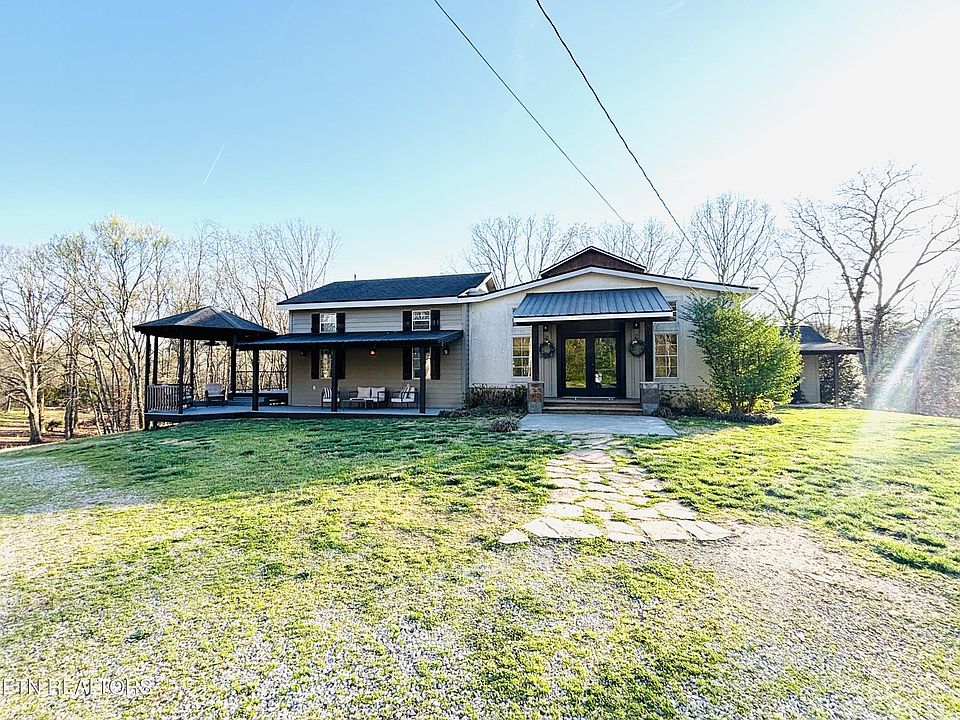 1st image of 675 Mashburn Dr