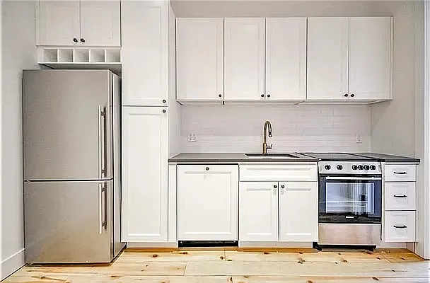 Rented by Nooklyn NYC LLC | media 76