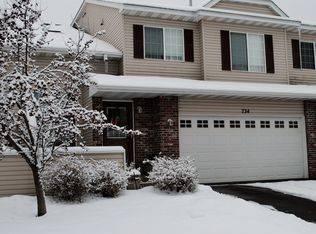 734 Evergreen Cir, Hudson, WI 54016