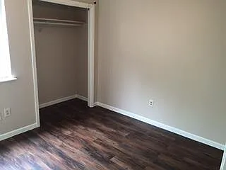 2 bed, 1.0 bath, 700 sqft, $999 — Photo 4