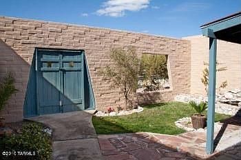 2nd image of 4630 N Paseo Presidio