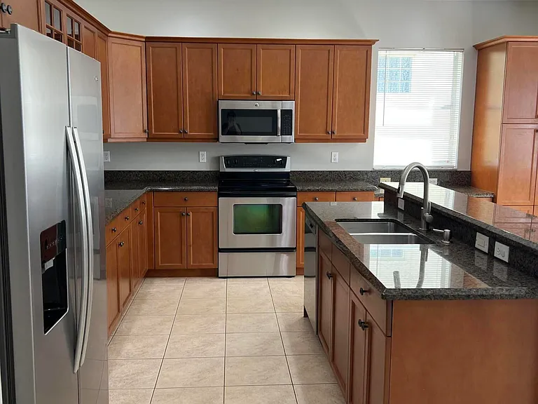 9070 Dupont Pl — Photo 16