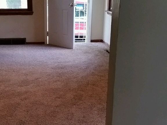 4th image of 7214 Parrish Ave
