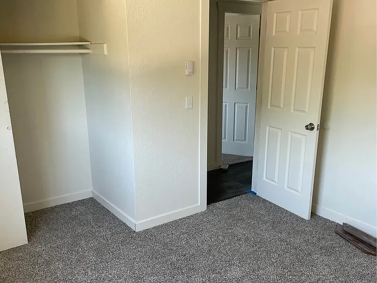 220 W Emerson Ave #9 — Photo 6