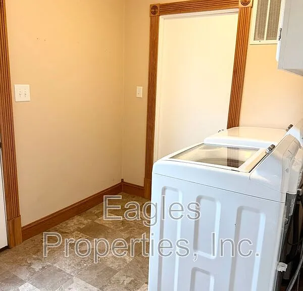 1380 Genoa Rd — Photo 11