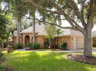 1610 E 24th St, Mission, TX 78574