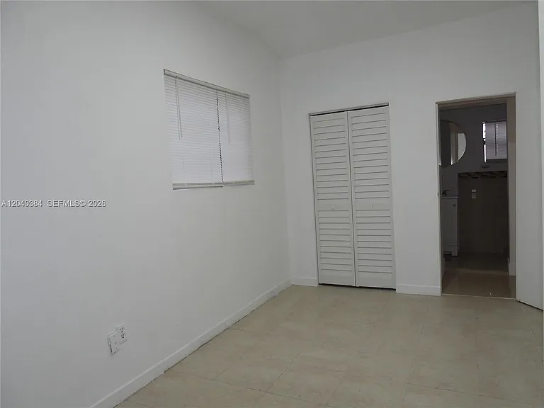 1572 NE 149th St #A — Photo 15