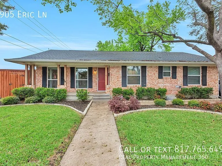 2905 Eric Ln — Photo 1