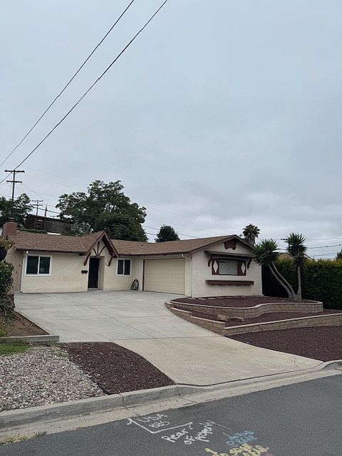 Extra large driveway!