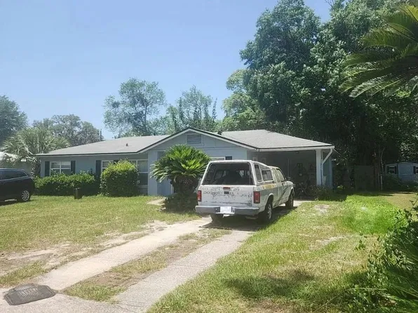 116 Crestwood Ave, Palatka, FL 32177