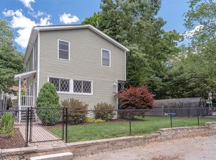 213 Knox Way, Hopatcong, NJ 07843