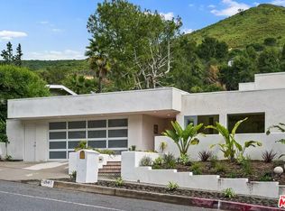 1248 Bienveneda Ave, Pacific Palisades, CA 90272