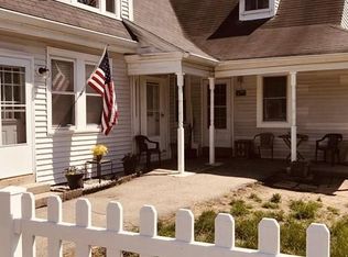 31 Cocasset St APT 3, Foxboro, MA 02035