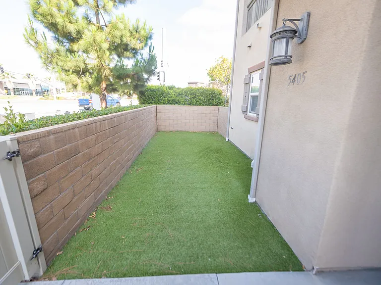 5405 San Virgilio — Photo 54