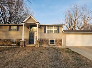 2201 Highview Dr, Wayne, NE 68787