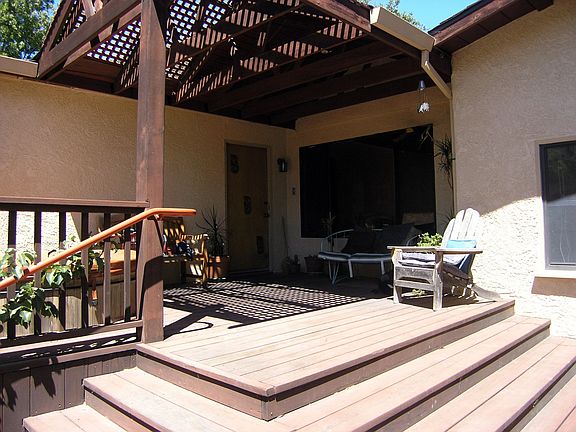 front deck/front door