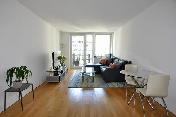 Rented by Camelot Realty Group | media 18