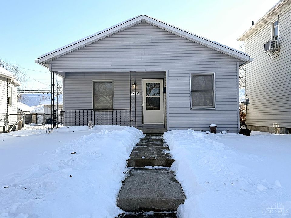 1st image of 2104 Grand Ave