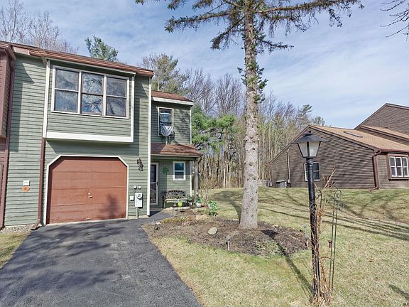 3rd image of 54 Westchester Dr